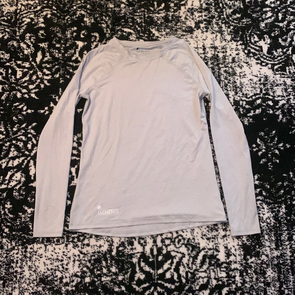 Long Sleeve Athletic Shirt With Thumb Holes